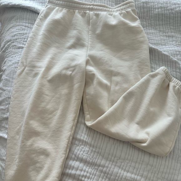 COPY - Reformation sweatpants - Picture 1 of 3